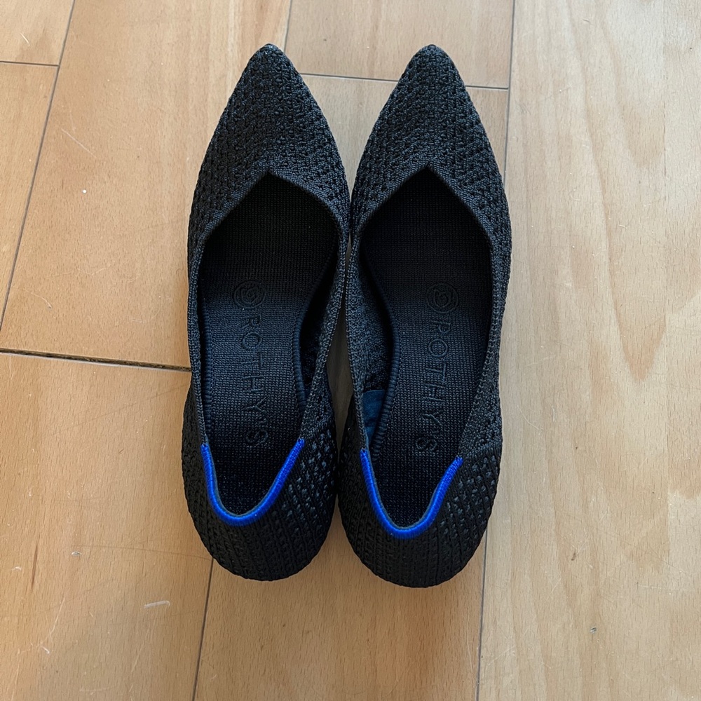 Rothy’s Honeycomb Pointed Toe Flats